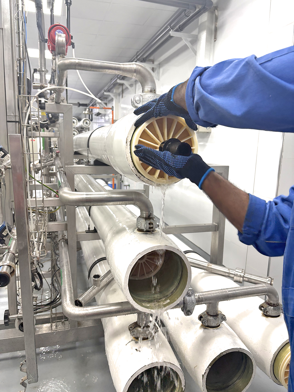 remplacement des membranes d’osmose inverse – replacement of reverse osmosis membranes 2 remplacement des membranes d'osmose inverse - replacement of reverse osmosis membranes